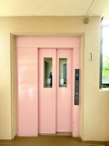 エレベーター