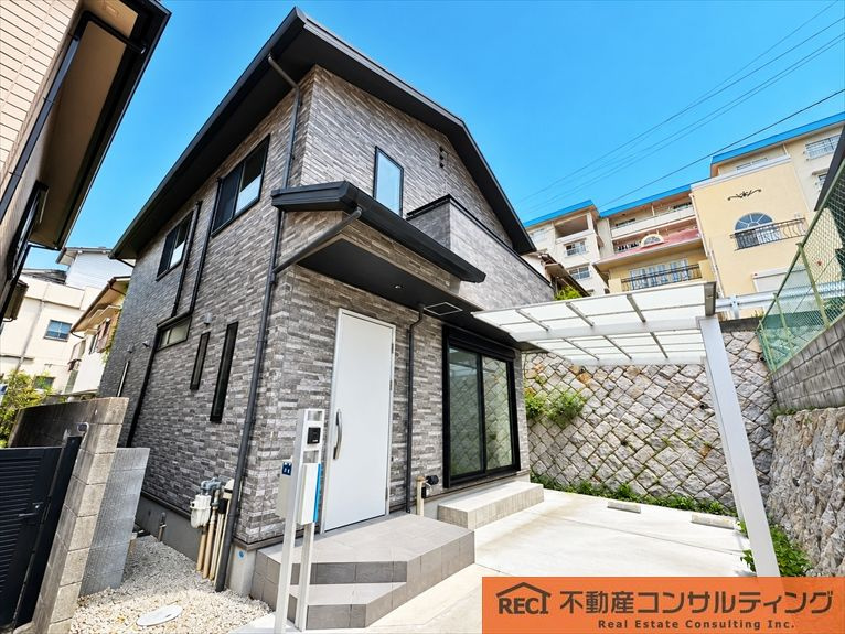 リノベーション済みで綺麗な室内