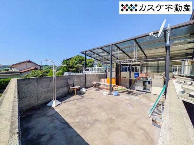 たっぷり干せる洗濯物干しスペース