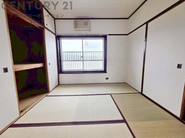 創造性や成長を促す遊びの空間を提供。学習や趣味に集中できる環境を整えます。個別のプライベートスペースは自己表現と自立心を育み、心地よい睡眠環境を整えリラックスできる場所を提供。　