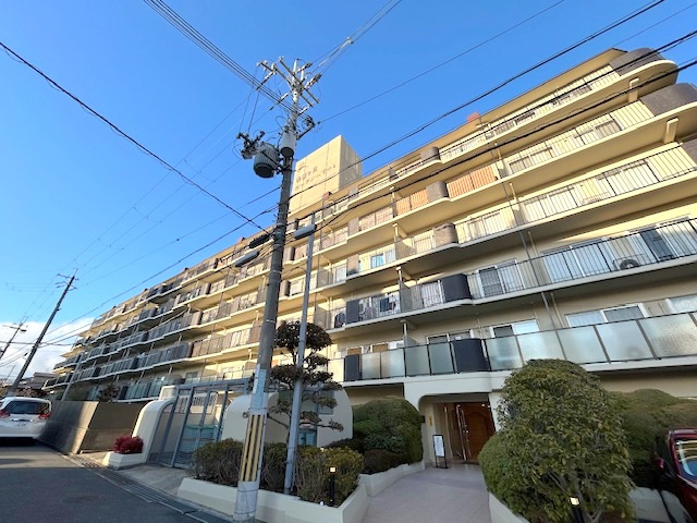 外観：327002177126