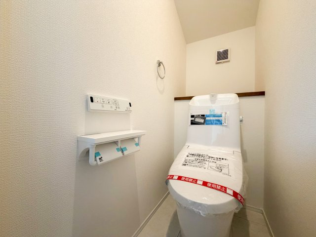 清潔感のあるトイレです