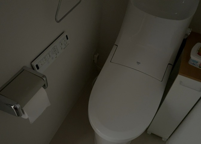 トイレは大きさや形、機能、抗菌性などが異なる多種多彩なタイプが各メーカーから出ています。それぞれに良さがあるため、事前にどういったタイプのトイレがいいのかをご家庭内で決めて、内見に行くといいでしょう。