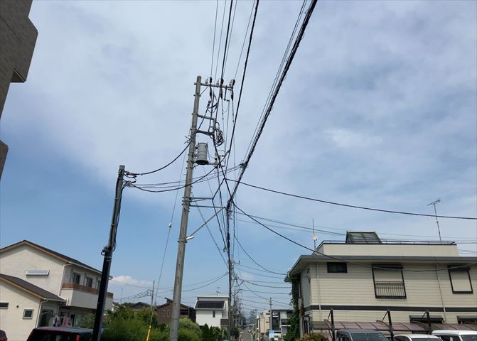 眺望を気にして物件を探す場合、前面に建物が建っていないか現地で確認しましょう！前面に建物があると景色はもちろん、日当たりや風通しにも影響が出てきます。住んだ時のことを想像しながら現地見学をしましょう。