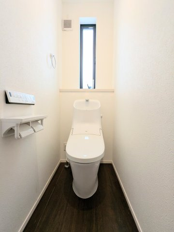 ～2階　トイレ写真～
