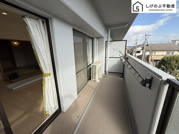 【草津市　西渋川2丁目　レックスアルティ草津のバルコニー】