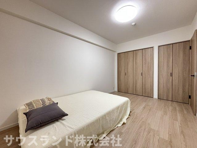シンプルな内装でお部屋自体のデザインの主張が少ないため、どんな使い方をしても違和感がなく、ライフスタイルの変化にも対応しやすいです。