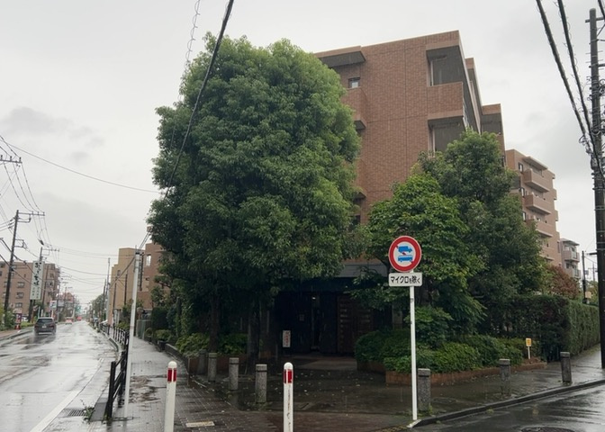 現在空家となっておりますので、実際の陽当りや室内状態をじっくりとご確認いただけます。専有面積73.64？のゆとりある3LDKです。現地見学のご予約は住まいの広場までお気軽にお問合せください。