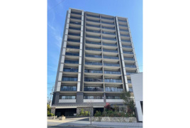 クラブエイリック唐津中央ロイヤルテラスの外観