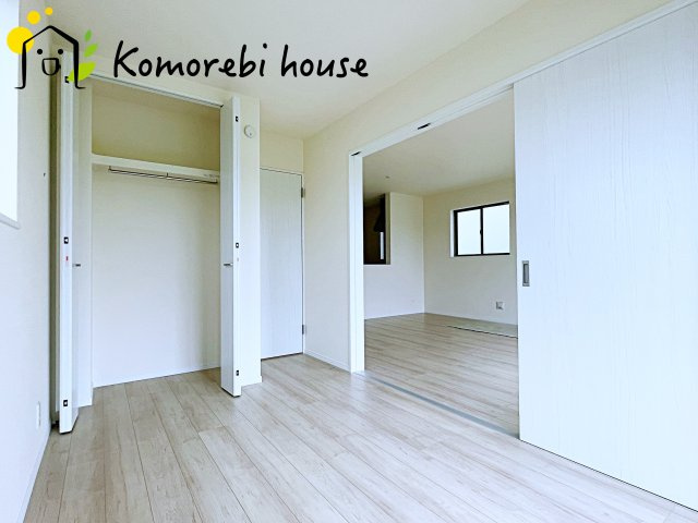 個人の部屋や寝室として使える洋室です