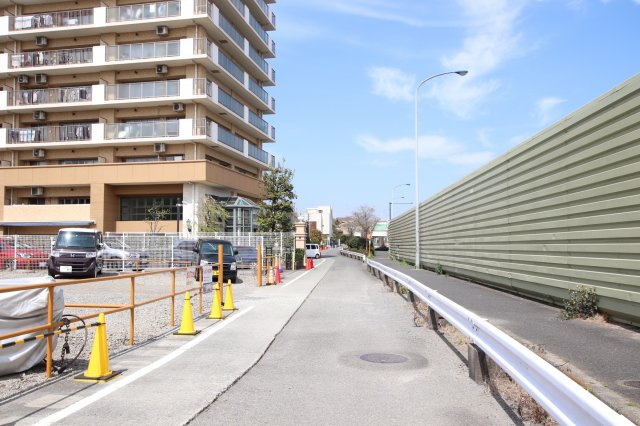 ～京王八王子駅まで徒歩19分、落ち着きのある住環境のマンションです～