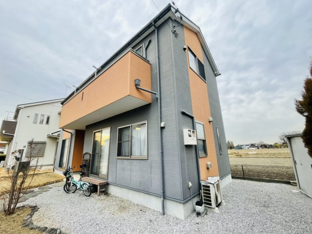 外観：311002308009