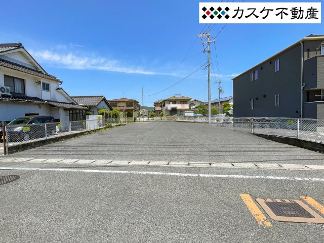 外観：333000053074