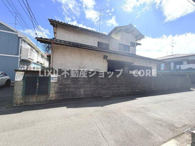 閑静な住宅地で子育て家族にピッタリ。ゆとりある住環境が整っています。