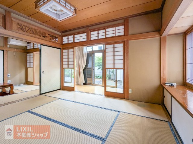 趣のある和室です