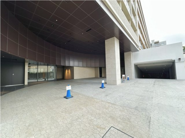駐車場に車を止められます