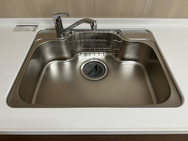 シンクも新調していますのできれいな状態からご利用いただけます。