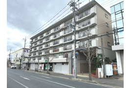 葛野ハイツの外観