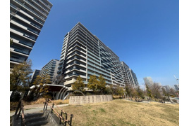 HARUMI FLAG SEA VILLAGE D棟の外観