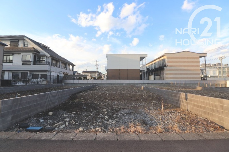 外観：313004684711