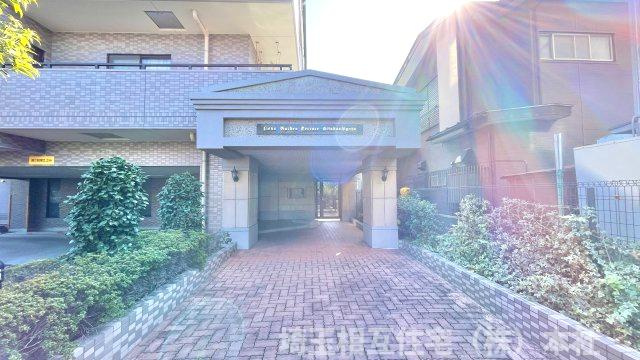 ライオンズガーデンテラス北越谷