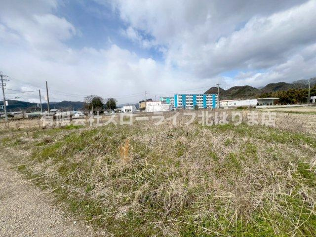 南東から