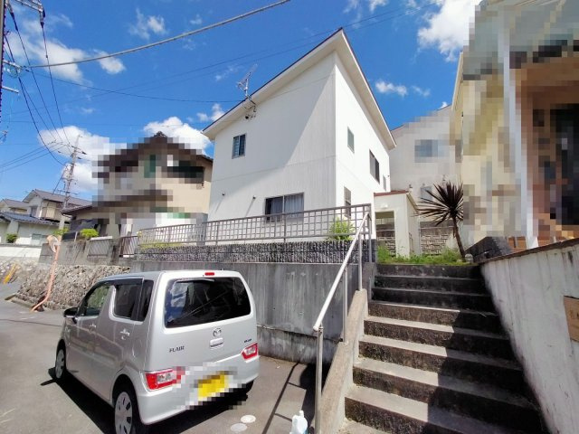 外観：334000197208