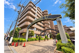 セレナハイム春日部緑町の外観