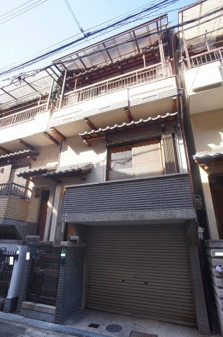 外観：327002234675