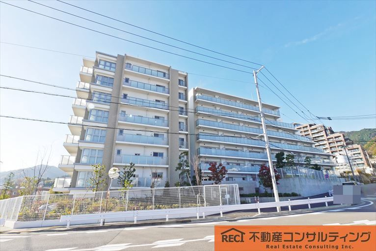 外観：328000651536