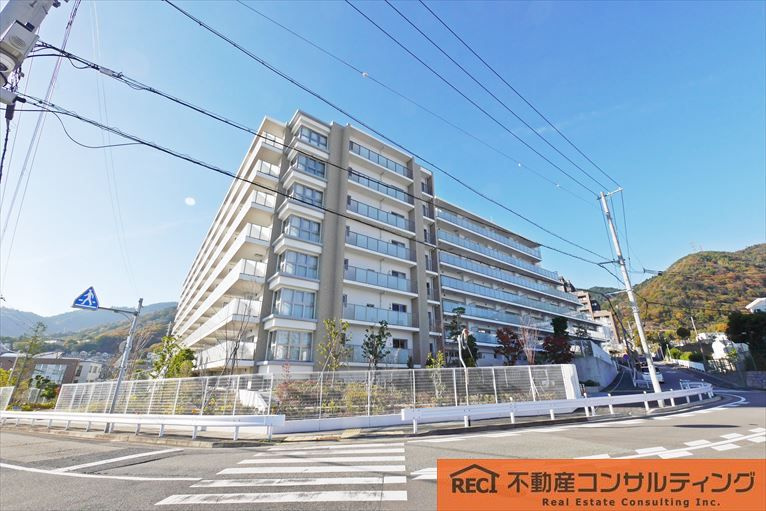 宅配BOX・オートロックも完備！
