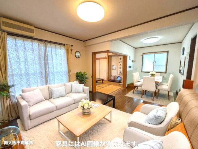 リビングと和室が隣り合った構造の間取りです。