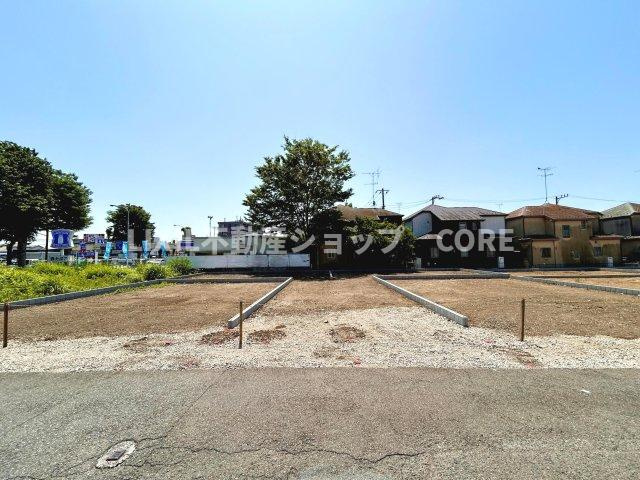 ご見学の際にはご自宅はもちろん、駅やご指定頂いた場所まで無料でお迎えに伺います。