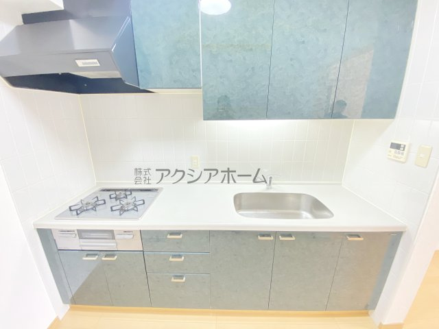 3帖の独立型キッチン