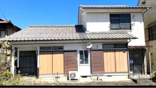 外観：326000244134