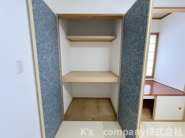 和室の押入れ収納◇