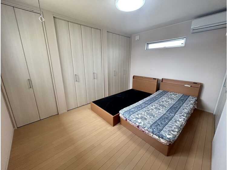 寝室