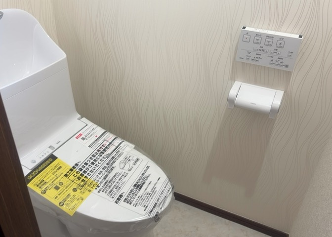 トイレは大きさや形、機能、抗菌性などが異なる多種多彩なタイプが各メーカーから出ています。それぞれに良さがあるため、事前にどういったタイプのトイレがいいのかをご家庭内で決めて、内見に行くといいでしょう。