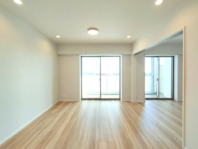 【LDK　約14.3帖】