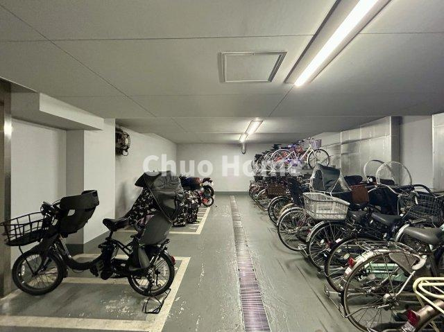 【自転車置き場】最新の空き状況や費用などの詳細は担当スタッフまでお問い合わせください。