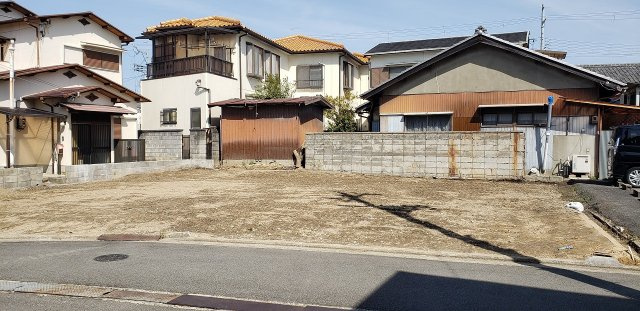 お好きなハウスメーカーで建築できます