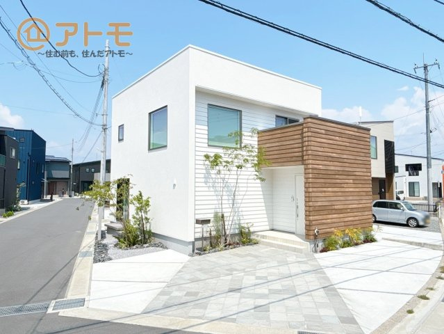 外観：322000481045