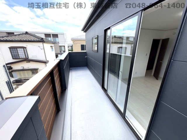 当社施工作品例　施工作品例につき実物とは異なります