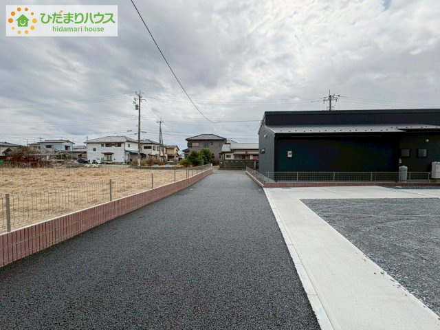 小学校が近く、お子様の通学も安心ですね☆彡