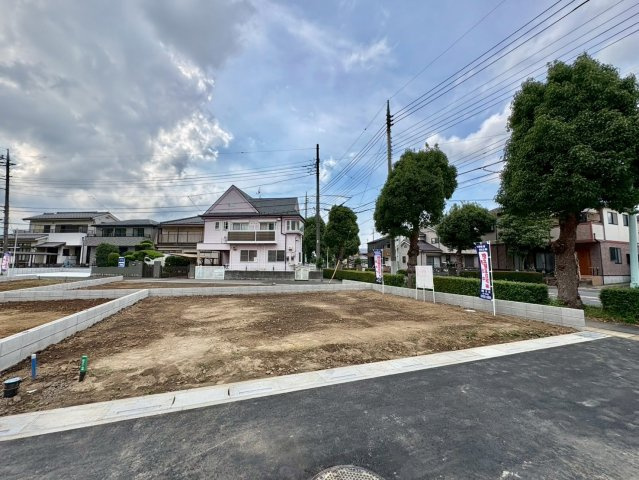 ■E区画　■自由設計で理想の住まいを実現できる注文住宅用地！　■現地と合わせて当社施工現場のご見学も可能です！