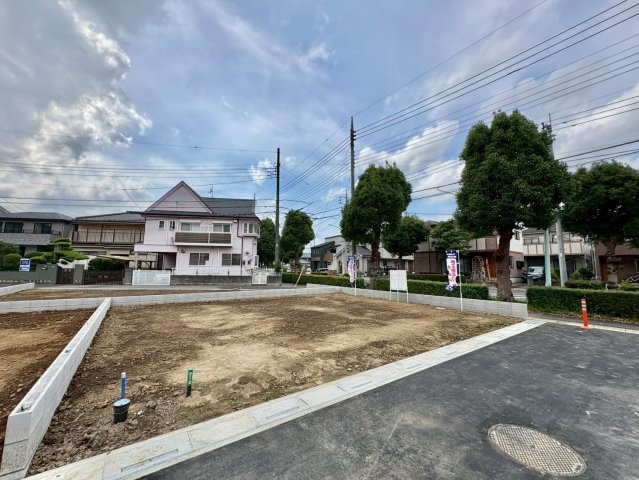 ■E区画　■自由設計で理想の住まいを実現できる注文住宅用地！　■現地と合わせて当社施工現場のご見学も可能です！