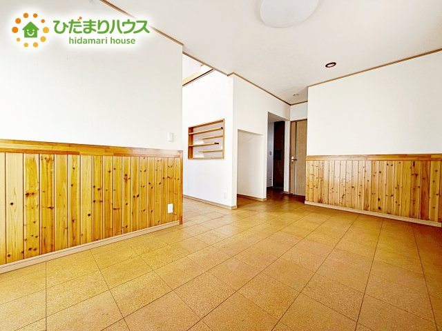 ご家族様一人ひとりの大切なプライベート空間。シンプルなデザインなので、趣味・感性で個性的に飾ることができます♪