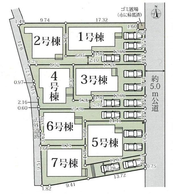 2号棟　旗竿地（間口約3ｍ）　東側約5m公道　駐車2台（車種によります）　敷地面積44.7坪（路地状部分含む）