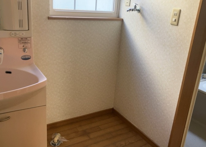 ランドリースペースも気になります。洗濯機置場があり「洗う、干す、取り込む、アイロンがけ、たたむ」など、洗濯に関する家事をするための空間です。広さや収納など付帯設備も含めて、詳細は現地でご確認ください。