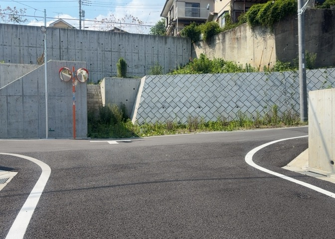 ハザードマップは自然災害による被害を予測し、その被害範囲を地図上で表したものです。近年特に災害が多くなっていますので、事前に調査すると安心できます。ハザードマップは国交省のホームページをご覧ください。